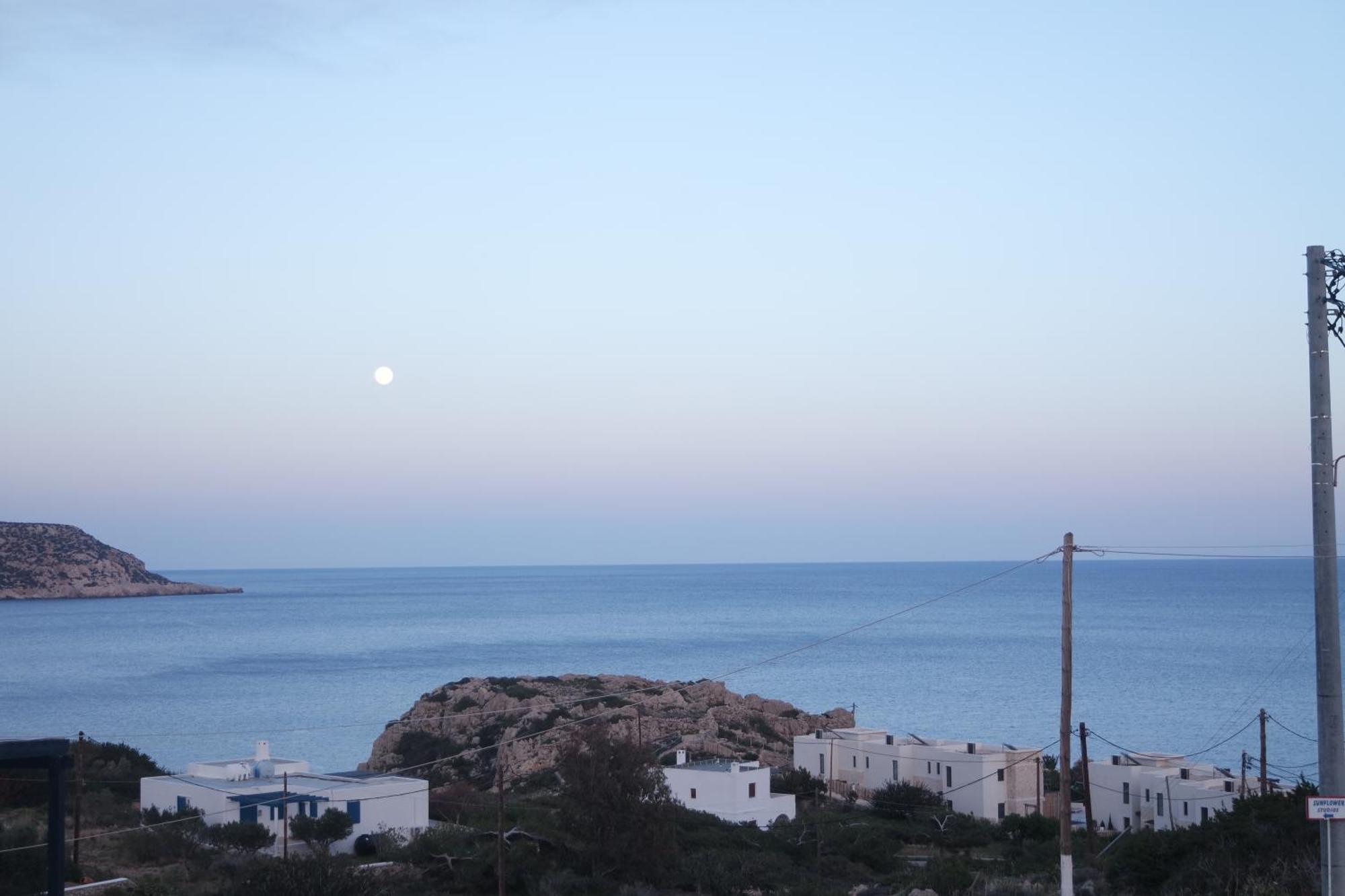 Sea View Apartment カルパトス エクステリア 写真
